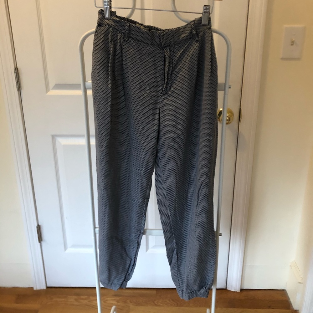 💕4 for $20 💕 Casual Gap Pants!